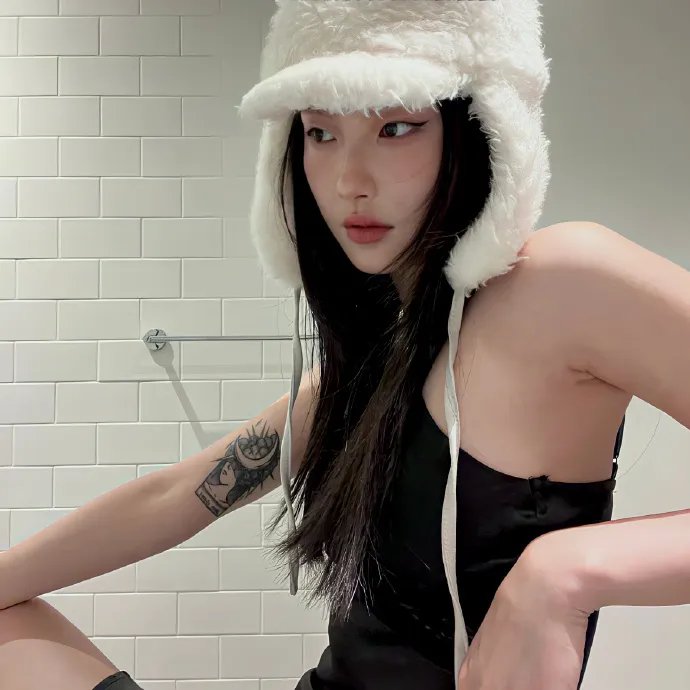 绝世低手之夺命玉玺 封面